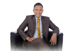 Qodrisyah | Professional Hypnotherapist | The MindLight Klinik Hipnoterapi Medan